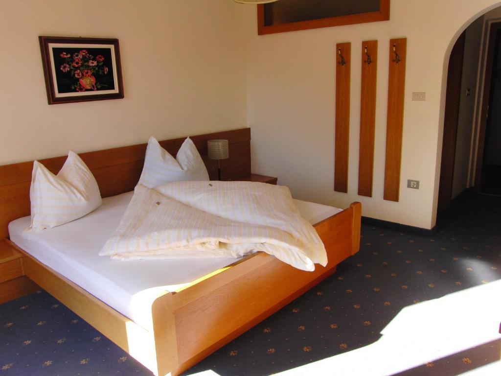 Hotel Garni An Der Leit Lagundo Camera foto
